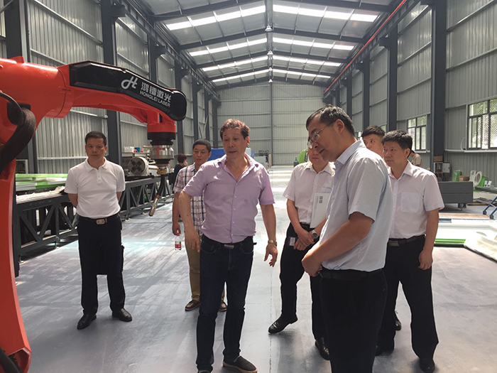 大冶市委常委、组织部长秦遵怀同志一行莅临娱乐pg平台考察