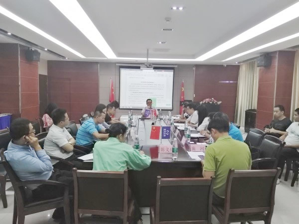 娱乐pg平台董事长、武汉光谷中小企业科技创新协会顾问陈义红博士