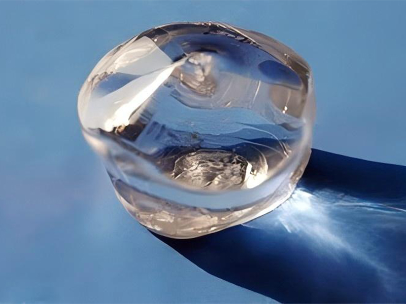 α-BBO和β-BBO：两种晶体的光学特性差异及应用场景解析